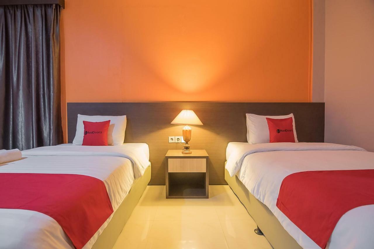 Reddoorz Plus @ Tanjung Pandan Belitung 2 Exteriér fotografie