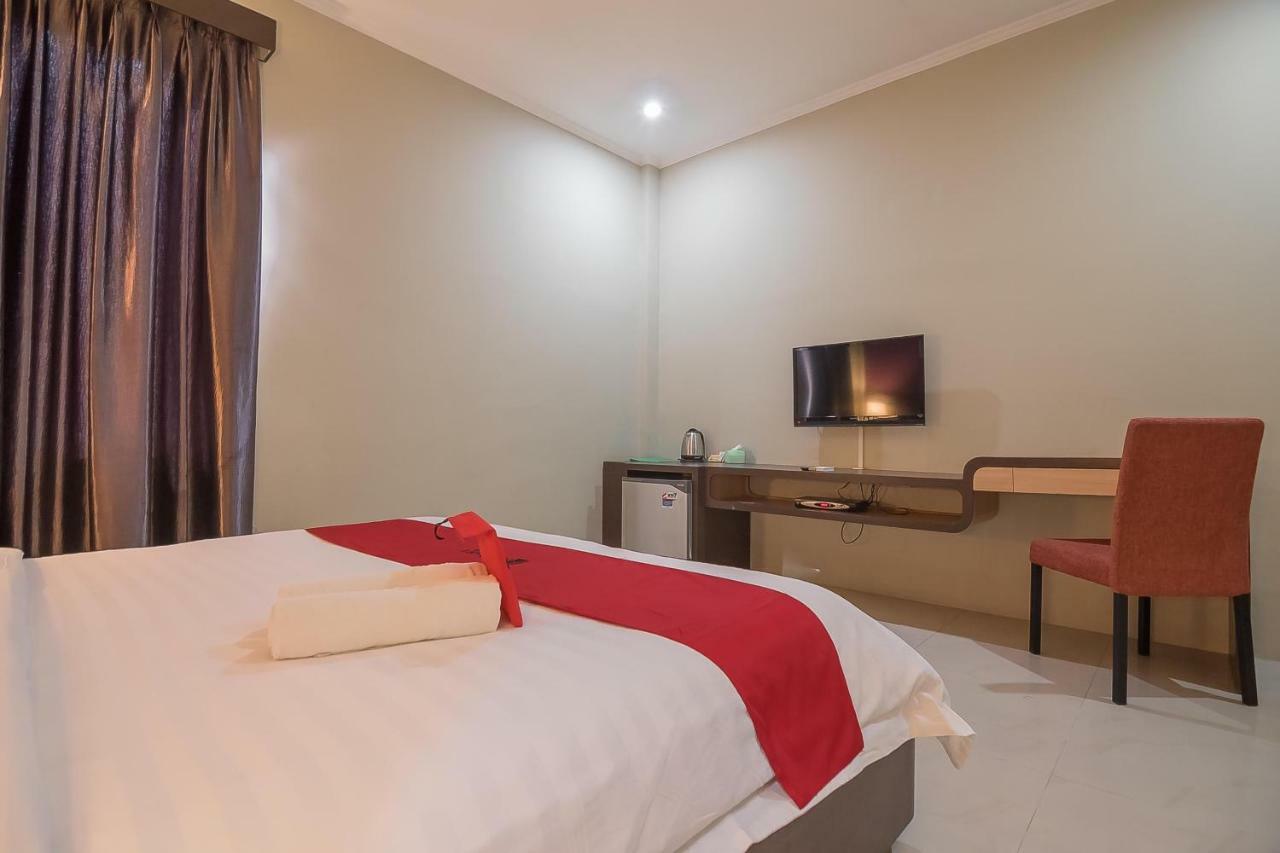 Reddoorz Plus @ Tanjung Pandan Belitung 2 Exteriér fotografie
