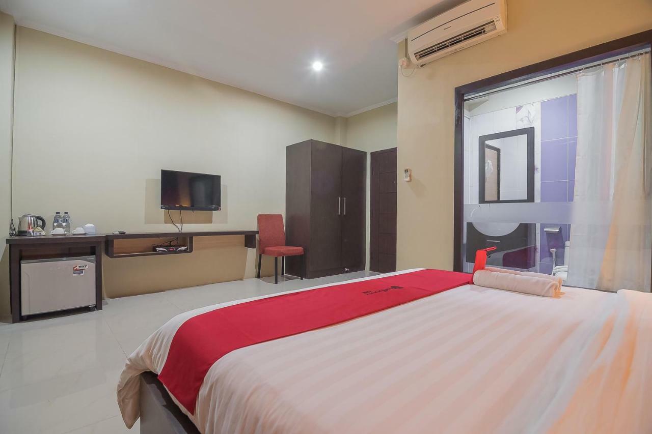 Reddoorz Plus @ Tanjung Pandan Belitung 2 Exteriér fotografie